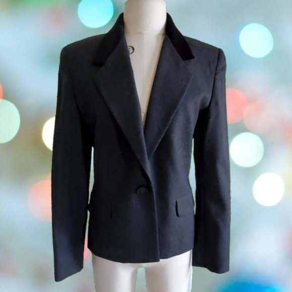 Talbots Jackets & Blazers - TALBOTS VELVET TRIM BLAZER ELbow wear